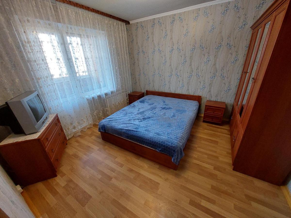 2К Апартаменты Ул.Ревуцкого 19/1 Киев Екстериор снимка