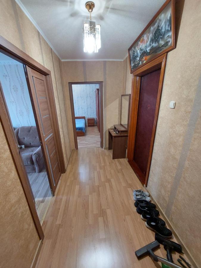 2К Апартаменты Ул.Ревуцкого 19/1 Киев Екстериор снимка